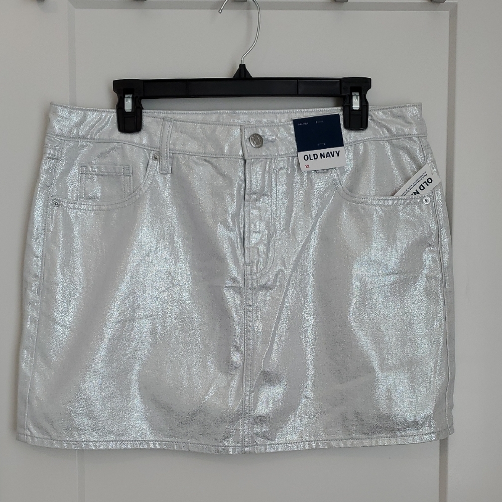 NEW Old Navy Metallic Silver Mini Skirt 12